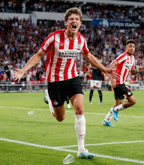 Psv Geeft Duidelijk Signaal Af Aan Sam Lammers Nederlands Voetbal Destentor Nl