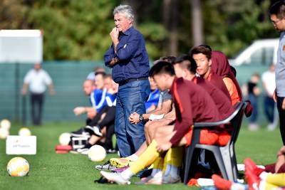 Vitesse verpest debuut Hiddink met olympisch elftal China