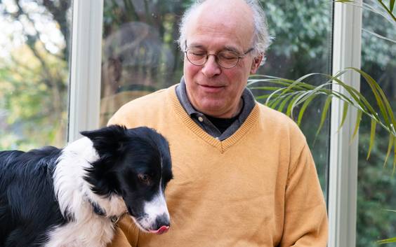 ‘De dood is de enige manier om te weten te komen hoeveel je van iemand houdt’: auteur Benno Barnard verloor zijn dochter Anna (18)