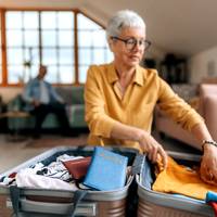 Hein en Laura worden het niet eens over hun vakantieplannen: ‘Dertig jaar paste ik mij aan, nu is het mijn beurt’