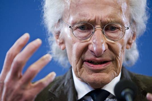 Blunder Kist Harry Mulisch Prijkt Plots Op Reclame Bizar Hln Be