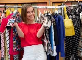 Veronika koopt regelmatig tweedehands kleding: Daarmee kun je een eigen stijl neerzetten”
