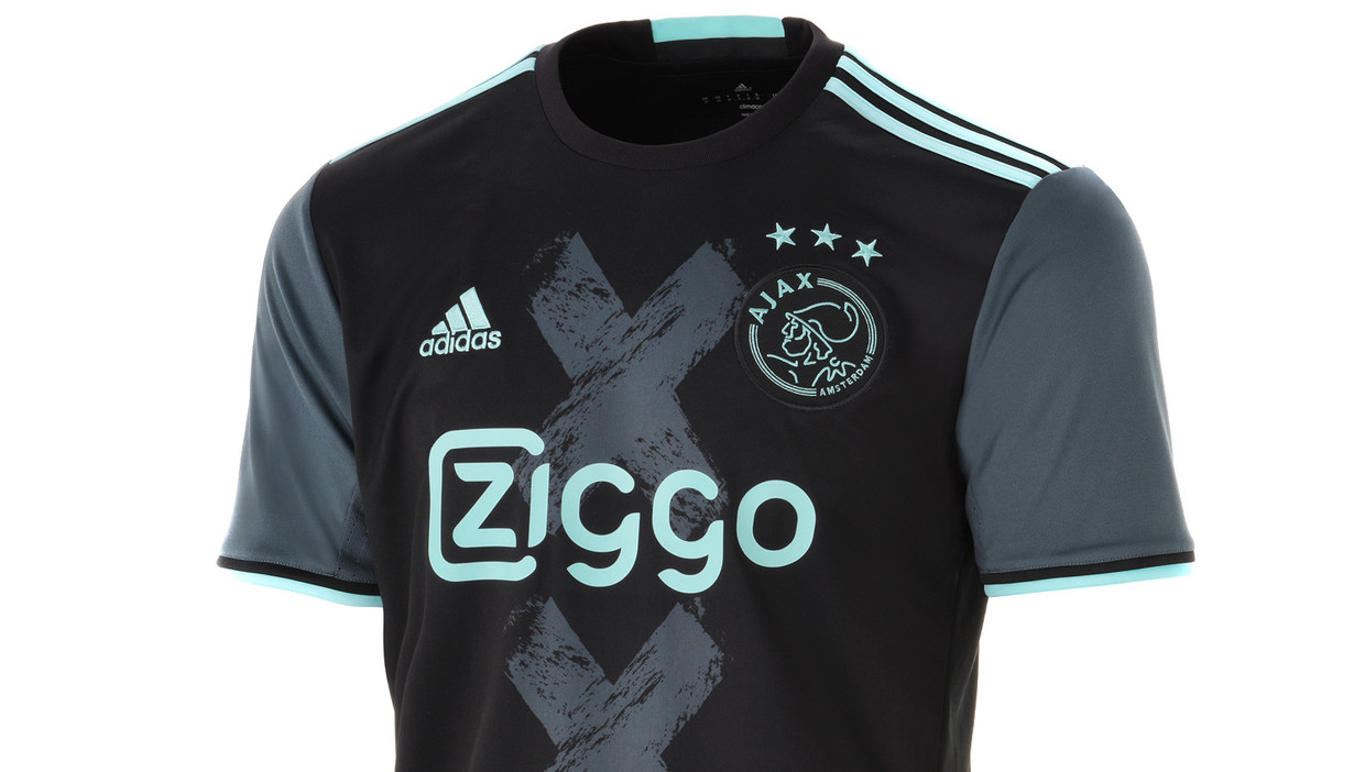 Nieuwe Uitshirt Ajax Is Praktisch En Fashionable Volgens Ontwerper