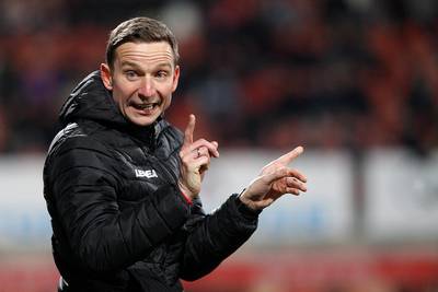 NEC-trainer Lijnders: 'We hebben een wonder in effectiviteit nodig'