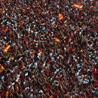 Ruim miljoen mensen op straat in Madrid voor kampioenenviering Spanje