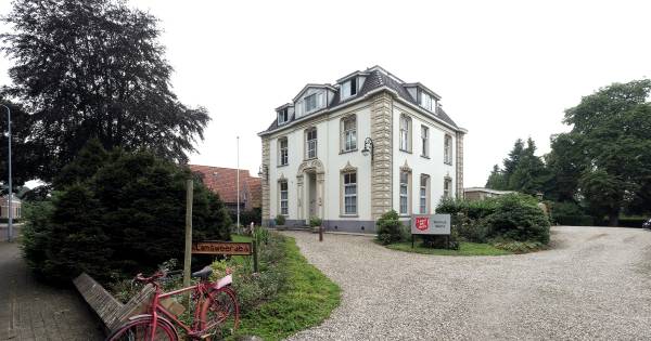Bewoonster Domus slaat winkelbediende