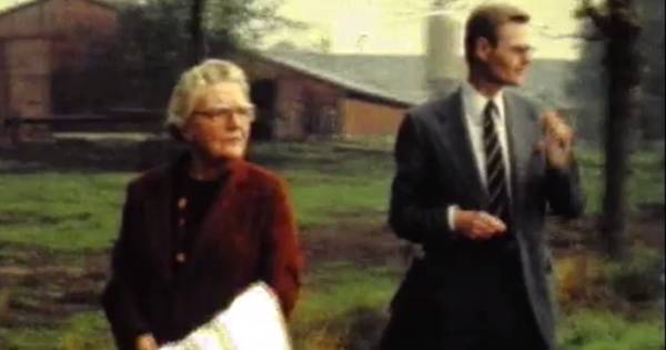 Hart onder de riem van koningin Juliana voor boer in Knegsel in droge zomer van '76