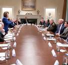 Overleg Trump en Pelosi ontaardt in scheldpartij: ‘Ze is een zieke geest’