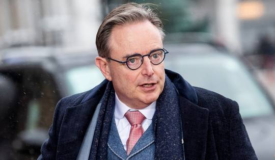 Premier De Wever (N-VA) over btw-hervorming: ‘Onvermijdelijk dat dit hertekend moet worden’