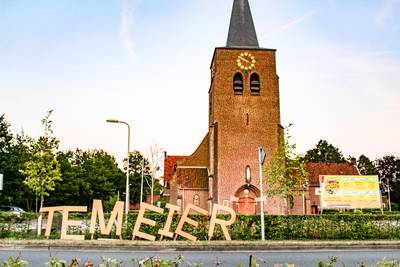 Scrabble in Beckum: onbekenden maken van letters Muiterweek ‘temeier’