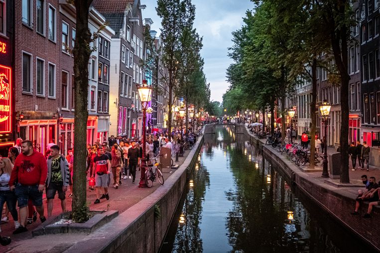 Burgemeester Halsema Vanaf Donderdag Alcoholverbod Op De Wallen Het Parool