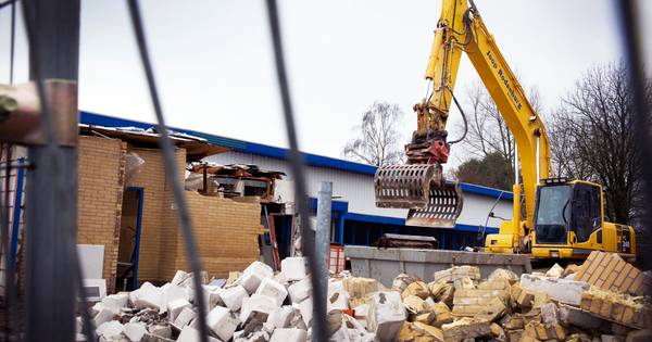 Gemeente West Maas en Waal gaat jaarlijks tonnen investeren in zwembad, maar daar ging een lijdenswe