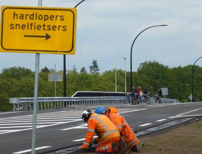 De N18 is nog niet officieel open, maar het eerste ongeluk is al een feit