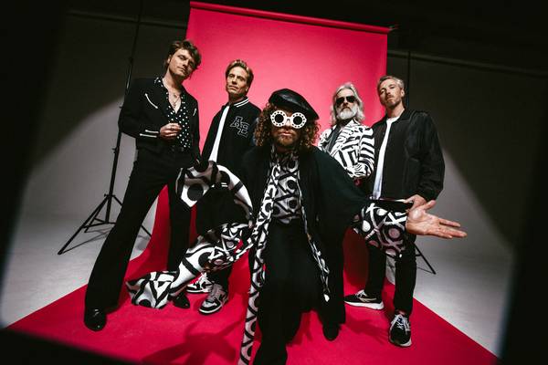 DI-RECT & Residentie Orkest live