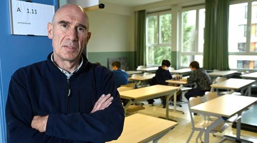 Deze leerkracht moet samen met collega’s Vlaams onderwijs verbeteren: “Echt les geven is bijna taboe geworden”