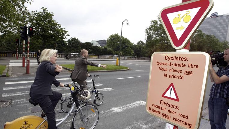 Waarom overal tegelijk groen voor fietsers wél werkt | De Morgen