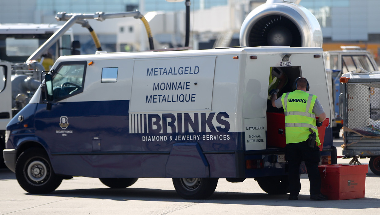 Vier Verdachten Van Overval Op Brinks Transport Opgepakt De Morgen