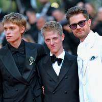 Roemeense film ‘Fjord’ wint Gouden Palm in Cannes, ook hoofdrolspelers van ‘Coward’ bekroond