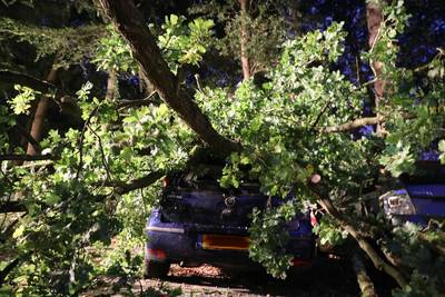 Storm raast over het land