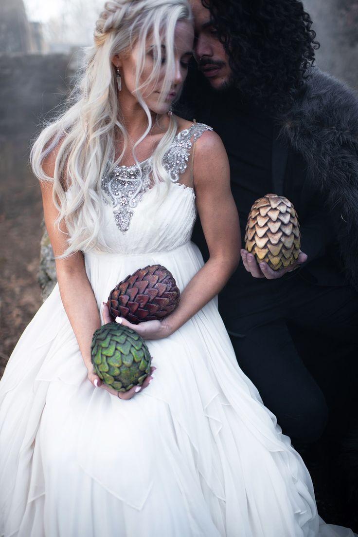 Zo ziet het er uit als bruidsparen per se een Game of Thrones thema wilden
