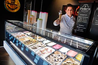 Deurningse feestzaal wordt een tijdelijke ijssalon