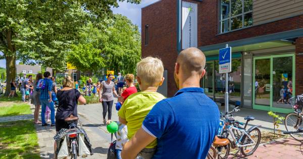 Nieuwsoverzicht | GGD sluit onveilig kinderdagverblijf met ruziënd personeel - Mediator moet vrede b