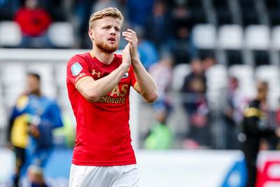 Midtsjø moet wegvallen Vejinovic opvangen bij AZ