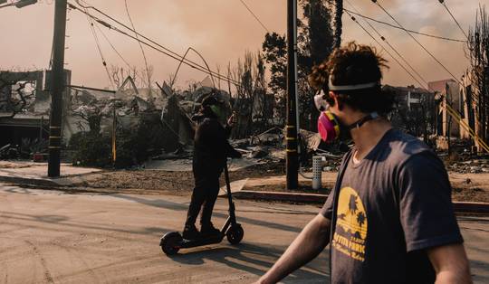 ‘De wereld wordt onverzekerbaar’: waarom veel huizen in Los Angeles niet verzekerd waren