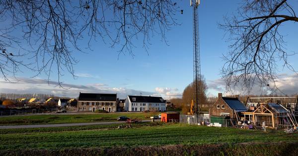 KPN blijft leuren met zendmast in Bosschenhoofd: nu ook bezwaren van omwonenden Vaartweg