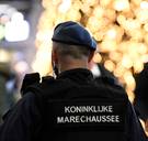 Nederlandse antiterreurdienst houdt twee mannen aan voor beramen aanslagen met bomvesten en autobommen