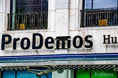 Extern onderzoek naar misbruikschandaal bij instituut dat rondleidingen Binnenhof geeft