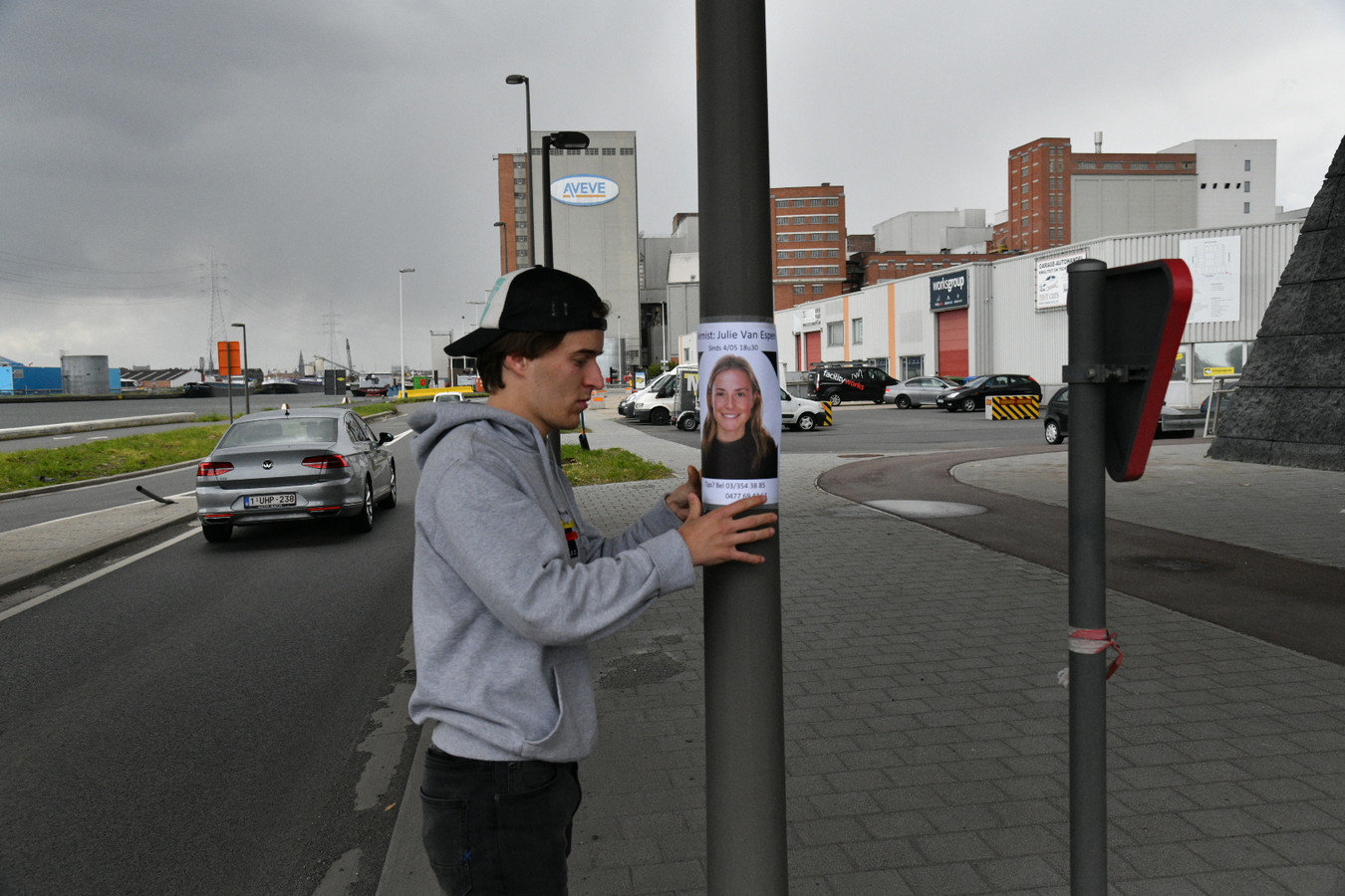 Onrustwekkende Verdwijning Vrienden Julie Van Espen 23 Uit