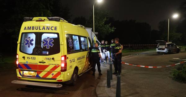 Slachtoffer gewond geraakt bij mogelijk schietincident Hildebrandstraat Den Haag .
