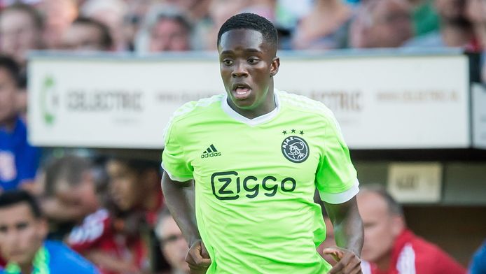 Ajax Verhuurt Menig Aan Pec Zwolle Overig Bndestem Nl