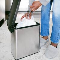 8 hacks tegen een stinkende vuilnisbak