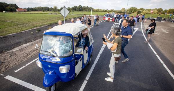 Dusinksweg in Agelo blijft onverlicht