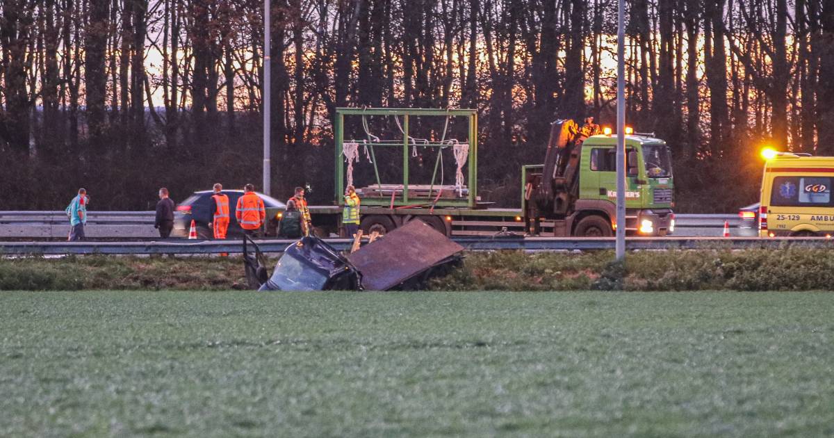 Vertraging loopt hard op van Lelystad naar Emmeloord op A6 door verkeersongeluk.