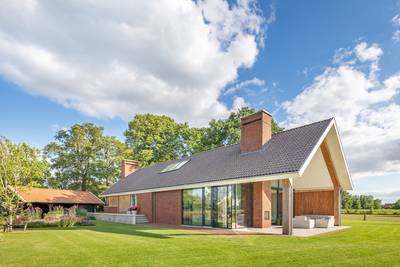 Luxe woningen op terrein café-restaurant Jachtlust in Goor