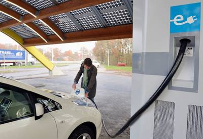 'Elektrische auto komt 40 procent minder ver dan producent belooft'