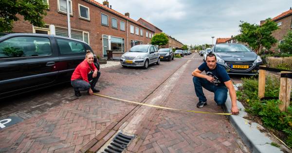 Bewoners en hulpdiensten: ‘Smallere straten maken Hazerswoude-Dorp gevaarlijk en chaotisch'.