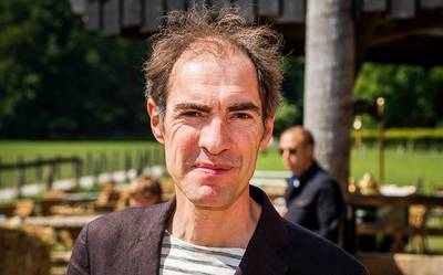 Nijenhuis mag Verliefd op Cuba filmen op Cuba