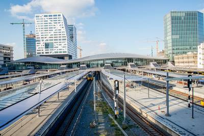 Geen treinen tussen Utrecht, Arnhem en Rhenen door aanrijding
