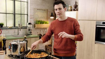 41. Paella