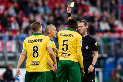 Kanon boos op Vlaar: Hij is een acteur