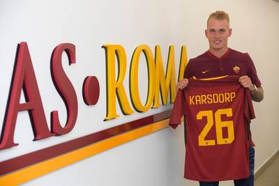 Karsdorp tekent vijfjarig contract bij AS Roma