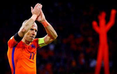Wie moet de nieuwe captain van Oranje worden?