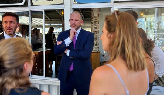 Minister Theo Francken wil zich mengen in de strijd om kritieke grondstoffen in Afrika. Zeker in Congo