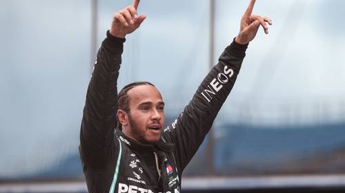 Lewis Hamilton, de wereldkampioen die veel groter is dan zijn sport