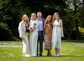 De luxe waarin onze royals vliegen bezorgt hun personeel de nodige inpakstress
