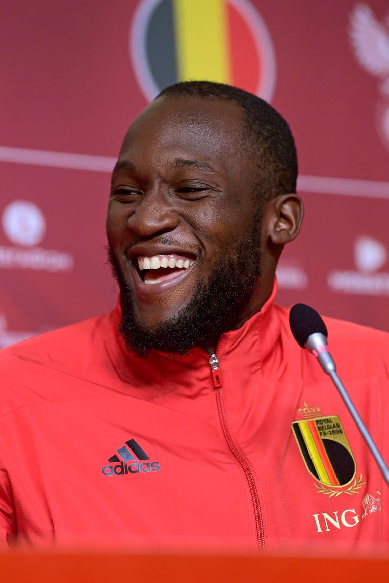 54. Romelu Lukaku: Vlotjes gedribbeld, die paparazzi | De ...